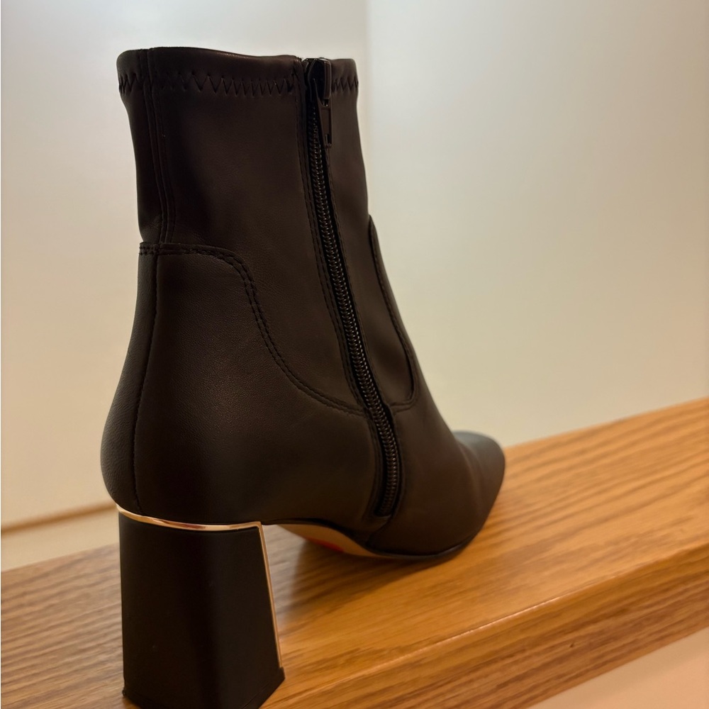 Women's Black Ankle Boot with Block Heel - Picture 2 of 5